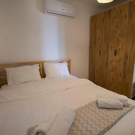 2 Bedroom House With A Fantastic View Of Gumusluk Apartment Bodrum