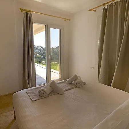 Apartment 2 Bedroom House With A Fantastic View Of Gumusluk *